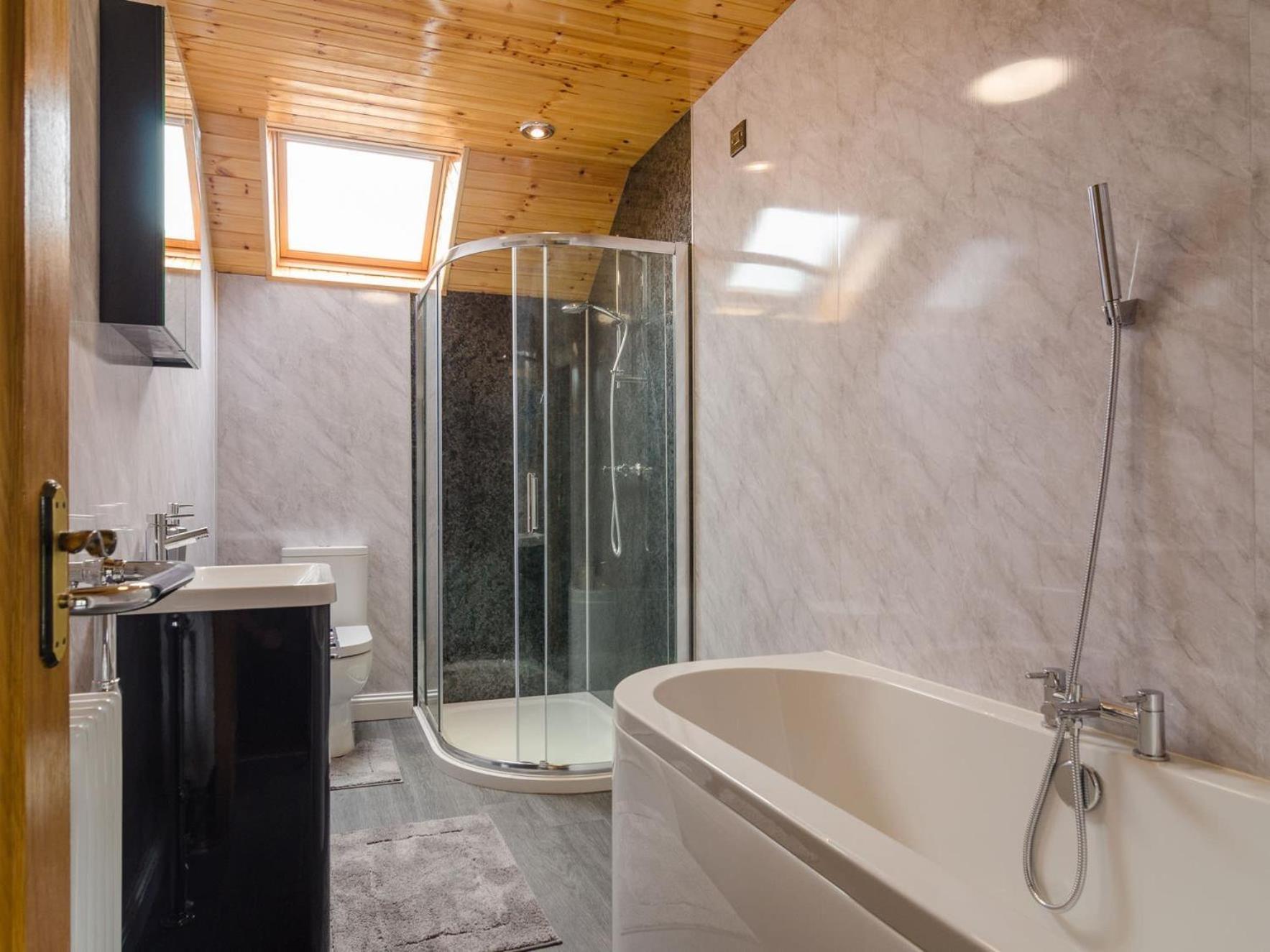 Avoca Lodge Lisburn Esterno foto